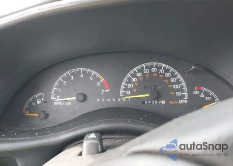 1998 Pontiac Grand Prix Gt z USA, uszkodzony, nr VIN 1G2WP5210WF341773